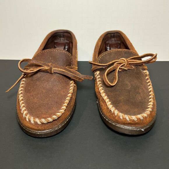 Mens MINNETONKA Classic Brown Made in USA Leather Slip On Moccasins / Size 8 - Picture 2 of 8